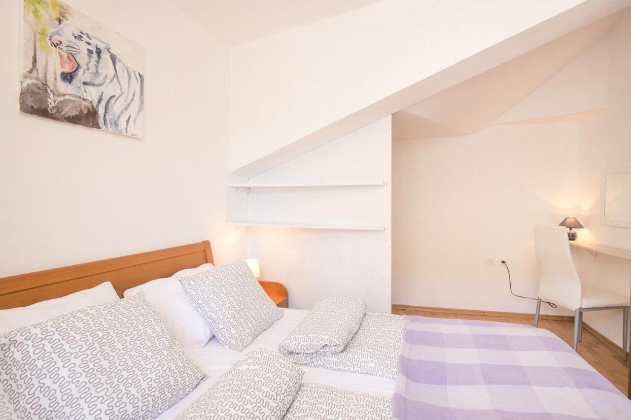 Apartment Polo Врбник Екстер'єр фото